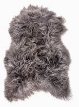 Load image into Gallery viewer, Icelandic Sheepskins