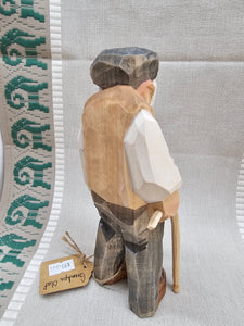 Flat-Plane Carvings by Charles Banks