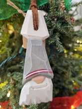 Load image into Gallery viewer, Flat-Plane Carvings by Charles Banks
