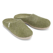 Load image into Gallery viewer, Felted Wool Slipper - Classic Suede Sole
