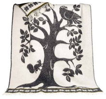 Load image into Gallery viewer, Woolen Blanket - Tree of Life (Yggdrasil)
