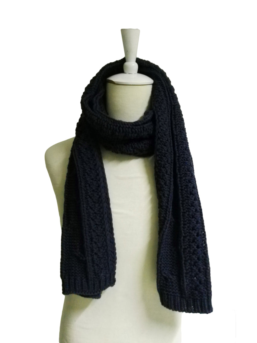 Knit Scarf - Navy Cable Knit