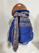 Load image into Gallery viewer, Lightweight Scarves Knit Pattern- Color Options
