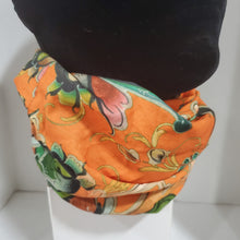 Load image into Gallery viewer, Lightweight Buff/Gator - Rosemaling
