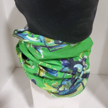 Load image into Gallery viewer, Lightweight Buff/Gator - Rosemaling
