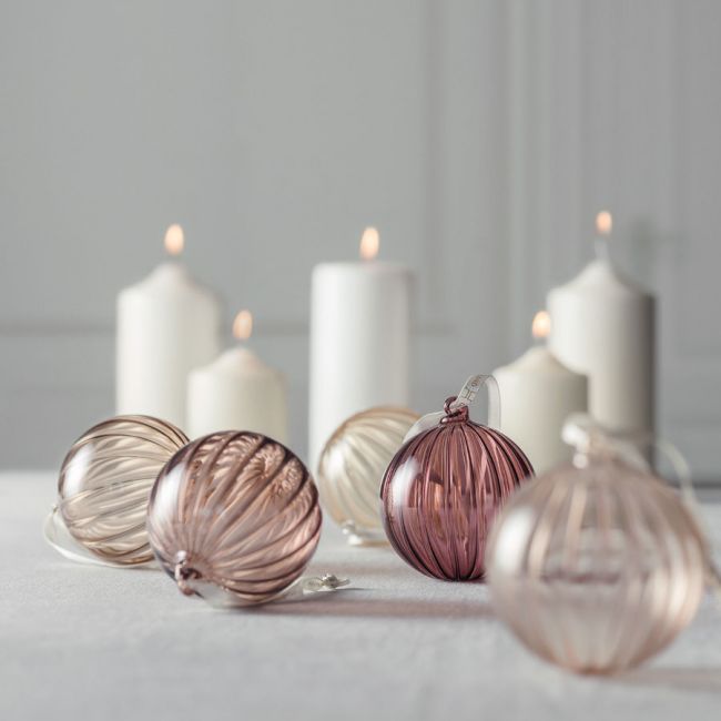 Hadeland Ornaments - Shades of Red Set of 5